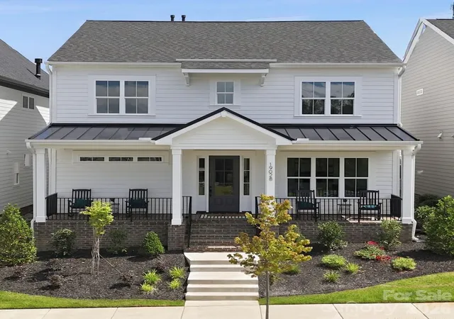 1st image of 19028 Newburg Hill Rd, Davidson, NC 28036 | MLS# 4409821