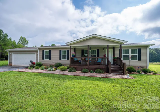 2nd image of 1875 Bess Chapel Church Rd, Cherryville, NC 28021 | MLS# 4409834