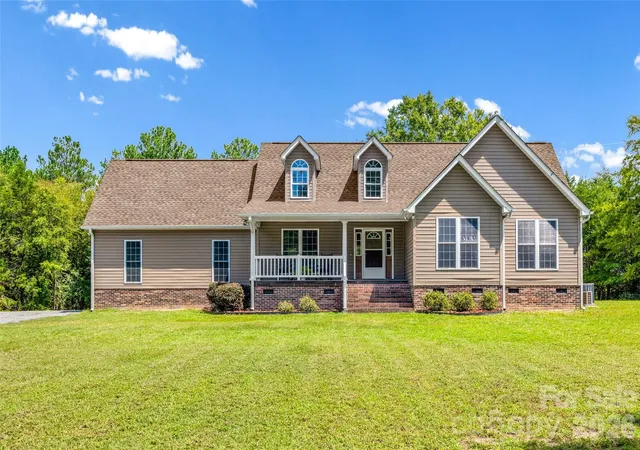 1st image of 2229 Starnes Rd, Edgemoor, SC 29712 | MLS# 4409854
