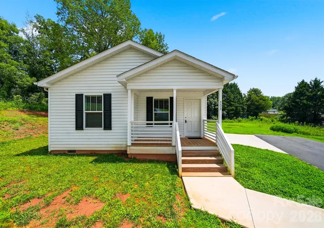1st image of 503 Hopewell Rd, Morganton, NC 28655 | MLS# 4409861