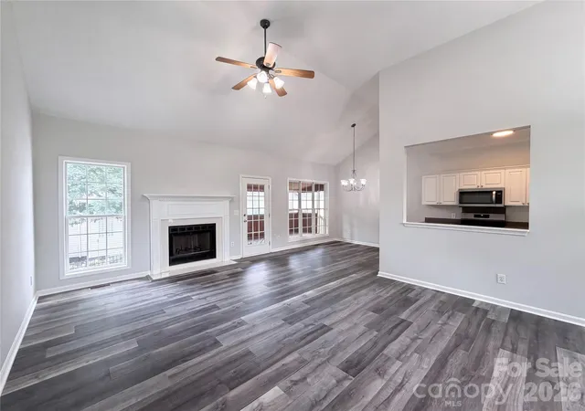 Photo 3 of Single family home for sale at 2160 Brantley Crk Dr, Kannapolis, NC 28083 | MLS# 4409885 | Listing updated on 2026-08-13