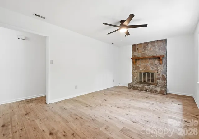 Photo 4 of Single family home for sale at 6324 Saddlewood Dr #30, Waxhaw, NC 28173 | MLS# 4409886 | Listing updated on 2026-10-05