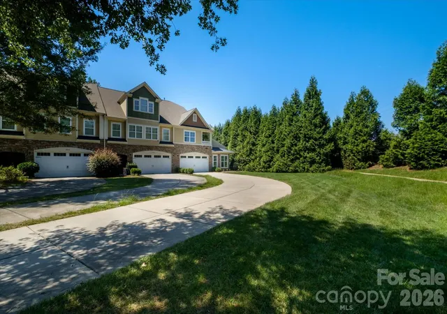 2nd image of 4004 La Crema Dr, Charlotte, NC 28214 | MLS# 4409907