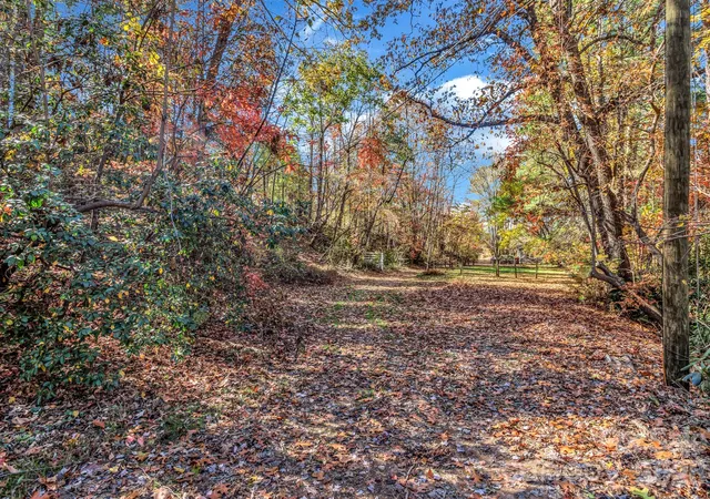 3rd image of 99999 Leisure Mountain Rd, Asheville, NC 28804 | MLS# 4409910