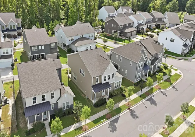 26th image of 15610 Sanderson Hill Rd, Davidson, NC 28078 | MLS# 4409922