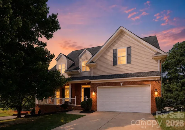 Photo 1 of Single family home for sale at 3105 Linkside Ct, Fort Mill, SC 29715 | MLS# 4409933 | Listing updated on 2026-08-14