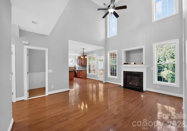 Photo 4 of Single family home for sale at 3105 Linkside Ct, Fort Mill, SC 29715 | MLS# 4409933 | Listing updated on 2026-08-14