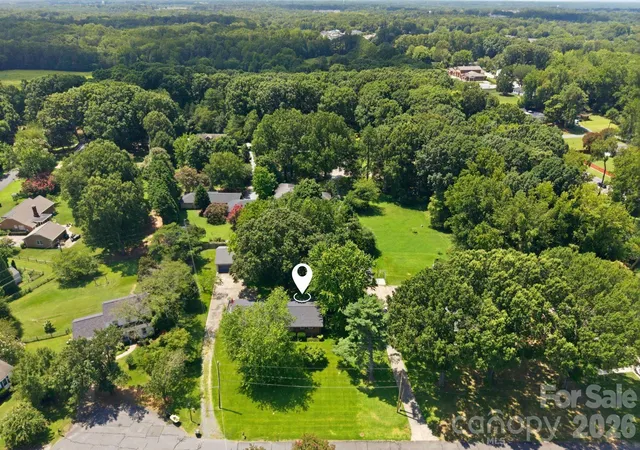 38th image of 13128 Blacksmith Ct, Matthews, NC 28105 | MLS# 4409935