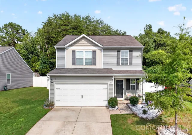 Photo 1 of Single family home for sale at 1085 Winding Crk Rd, Salisbury, NC 28146 | MLS# 4409936 | Listing updated on 2026-08-19