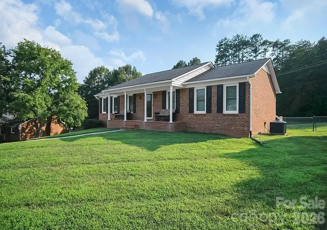 4th image of 1950 Brownstone Ct, Gastonia, NC 28054 | MLS# 4409939