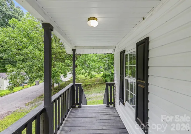Photo 4 of Single family home for sale at 317 James St, Gastonia, NC 28052 | MLS# 4409942 | Listing updated on 2026-10-05