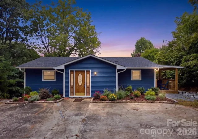2nd image of 7016 Hyde St, Sherrills Ford, NC 28673 | MLS# 4409956