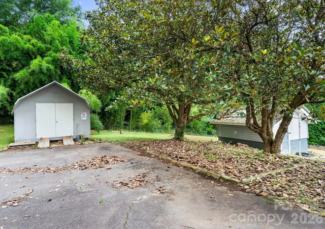40th image of 32 Fair Dr, Candler, NC 28715 | MLS# 4409961