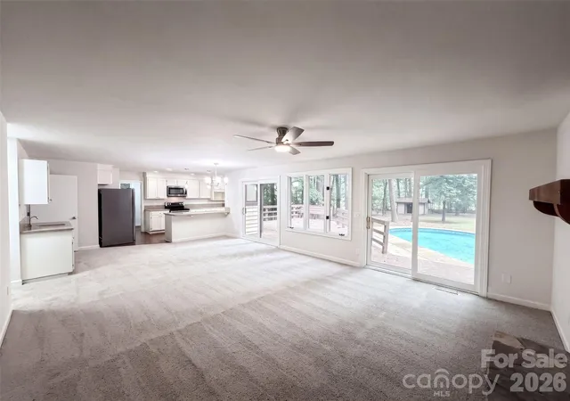 Photo 3 of Single family home for sale at 608 Amanda Dr, Matthews, NC 28104 | MLS# 4409974 | Listing updated on 2026-10-09
