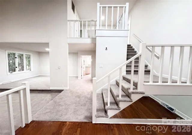 Photo 4 of Single family home for sale at 608 Amanda Dr, Matthews, NC 28104 | MLS# 4409974 | Listing updated on 2026-10-09