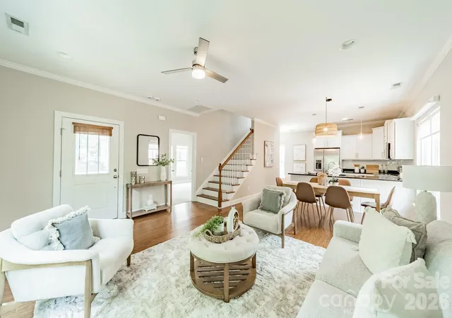 Photo 3 of Single family home for sale at 10236 Vanguard Pkwy, Huntersville, NC 28078 | MLS# 4409984 | Listing updated on 2026-10-06