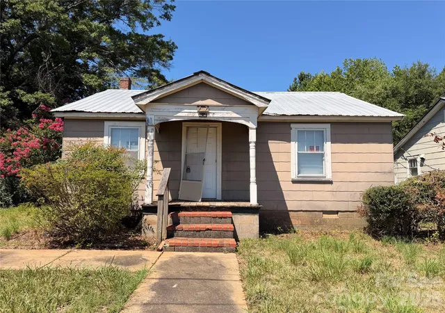 2nd image of 127 & 131 Blanton St, Spindale, NC 28160 | MLS# 4410028