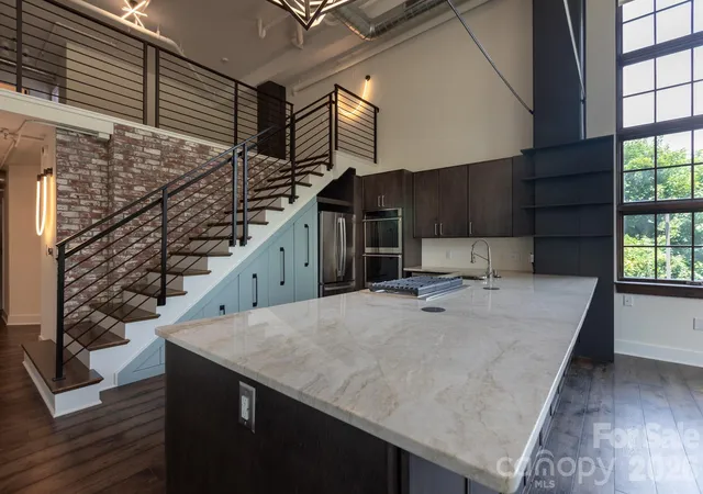 image of 715 N Graham St #201, Charlotte, NC 28202 | MLS# 4410032