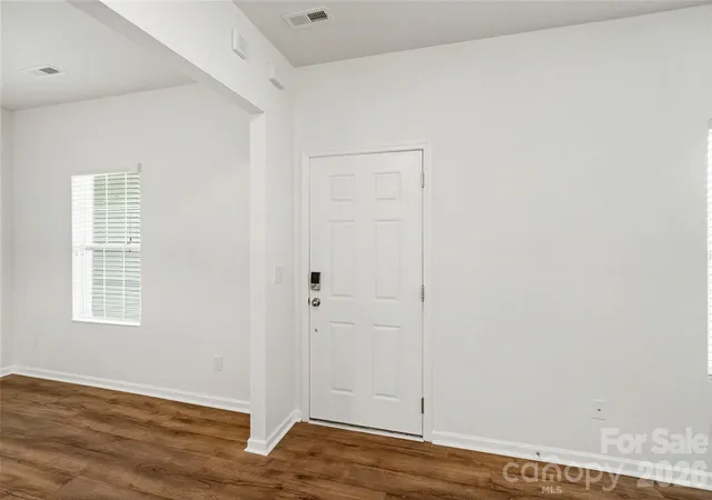 Photo 3 of Single family home for sale at 175 Glastonbury Dr, Mooresville, NC 28115 | MLS# 4410034 | Listing updated on 2026-09-17
