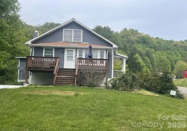 Photo 1 of Single family home for sale at 733 Clark Swift Rd, Vilas, NC 28692 | MLS# 4410051 | Listing updated on 2026-08-12