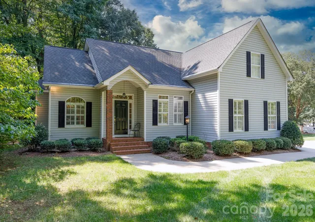 1st image of 952 Lake Club Dr, Rock Hill, SC 29732 | MLS# 4410066