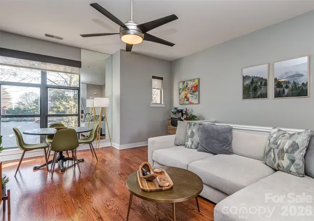 2nd image of 664 Garden District Dr, Charlotte, NC 28202 | MLS# 4410067