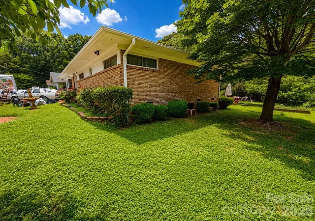 25th image of 1117 Opal St, Charlotte, NC 28208 | MLS# 4410080