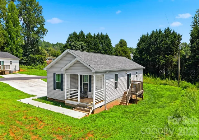 2nd image of 507 Hopewell Rd, Morganton, NC 28655 | MLS# 4410085