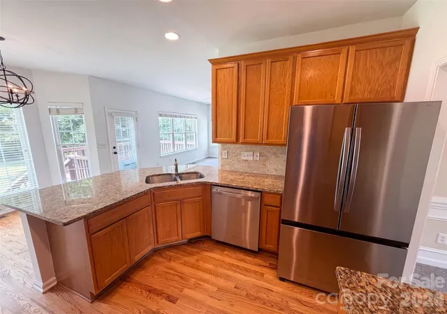 2nd image of 2318 Phlox Ct, Charlotte, NC 28213 | MLS# 4410087