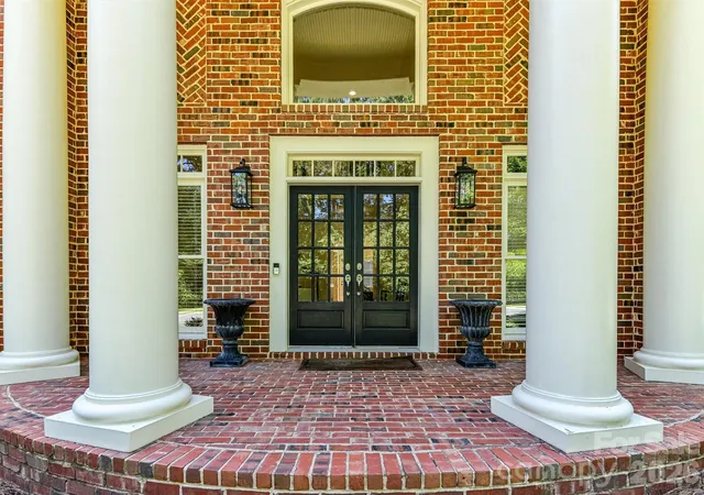 2nd image of 3801 Fawn Hill Rd, Matthews, NC 28105 | MLS# 4410090