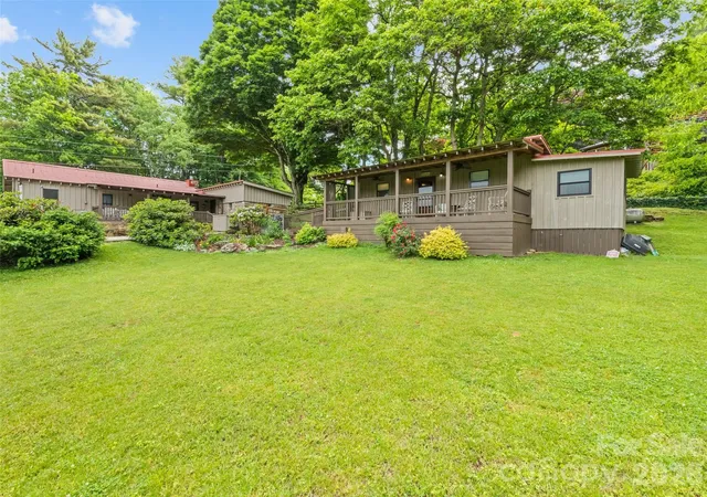 47th image of 404 Red Bank Rd, Waynesville, NC 28786 | MLS# 4410129