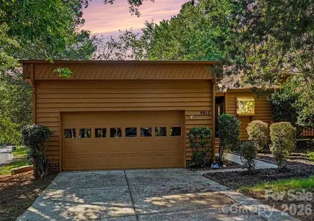 Photo 1 of Sale Pending at 9013 St Croix Ln, Charlotte, NC 28277 | MLS# 4410136 | Listing updated on 2026-08-09