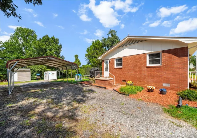 4th image of 327 Marys Grove Church Rd, Kings Mountain, NC 28086 | MLS# 4410145