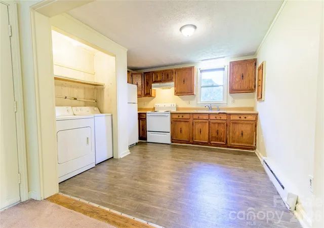Photo 3 of Condo for sale at 157 Stoneybrook Ct #C6, Boone, NC 28607 | MLS# 4410146 | Listing updated on 2026-08-01