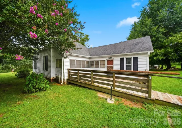 2nd image of 1289 Davis Rd, Lincolnton, NC 28092 | MLS# 4410159
