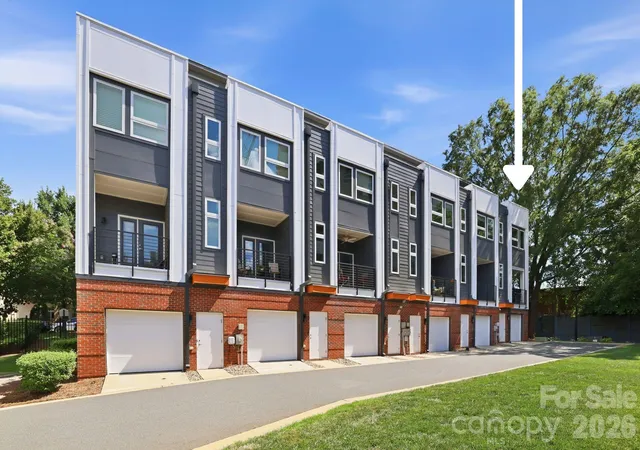 Photo 2 of Townhouse for sale at 2860 Youngblood St, Charlotte, NC 28203 | MLS# 4410170 | Listing updated on 2026-09-28
