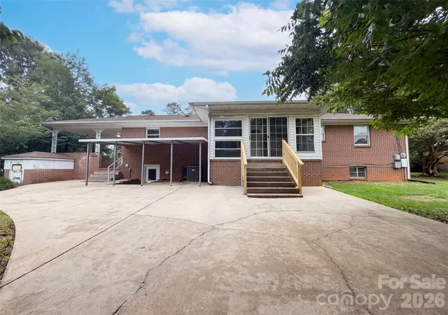 5th image of 411 Roy Eaker Rd, Cherryville, NC 28021 | MLS# 4410179