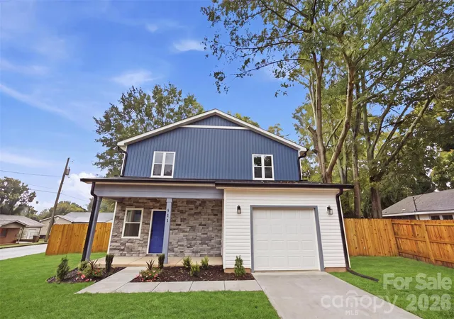 Photo 3 of Single family home for sale at 511 Ligon St, Shelby, NC 28150 | MLS# 4410205 | Listing updated on 2026-10-09