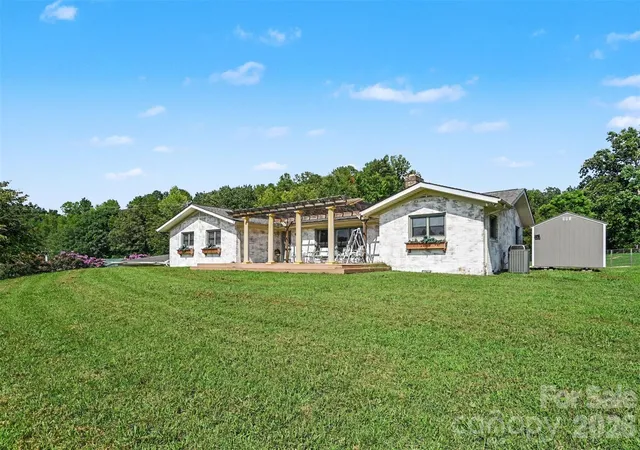 2nd image of 184 Hawkins Holler Dr, Salisbury, NC 28146 | MLS# 4410213
