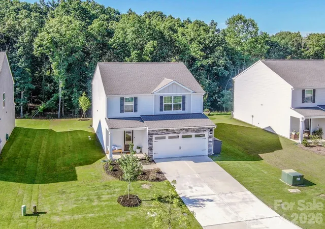 Photo 2 of Single family home for sale at 119 Brixham Loop, Troutman, NC 28166 | MLS# 4410222 | Listing updated on 2026-09-18