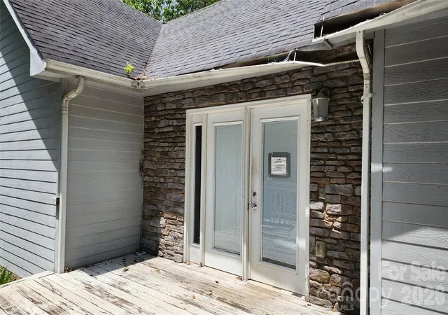 Photo 4 of Single family home for sale at 2020 Ada Williams Ln, Lenoir, NC 28645 | MLS# 4410237 | Listing updated on 2026-10-02