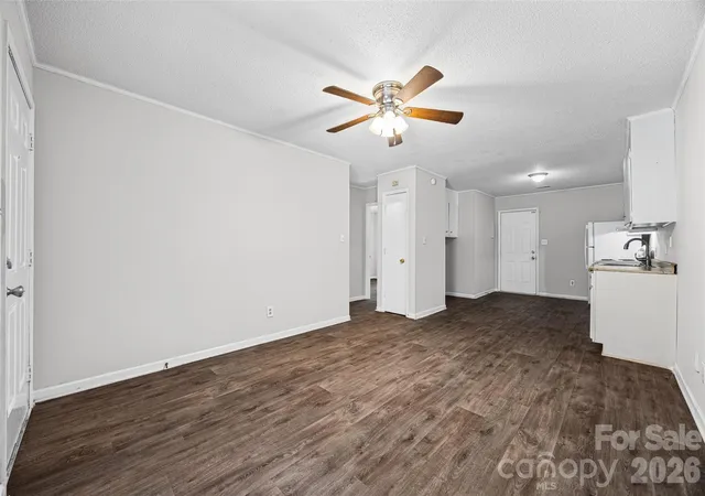 Listing Photo 4 - Condo for sale in building located at 1308 Linwood Rd, Gastonia, NC 28052
