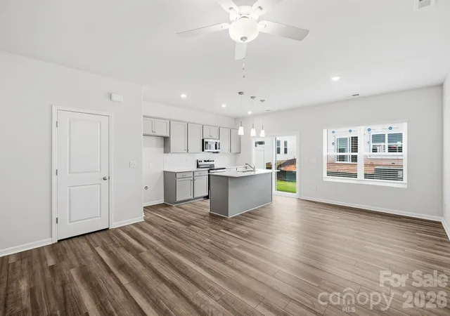 Photo 2 of Townhouse for sale at 6336 Abelia Ave, Charlotte, NC 28269 | MLS# 4410242 | Listing updated on 2026-08-09