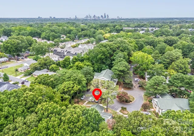 26th image of 1051 Churchill Downs Ct #E, Charlotte, NC 28211 | MLS# 4410243