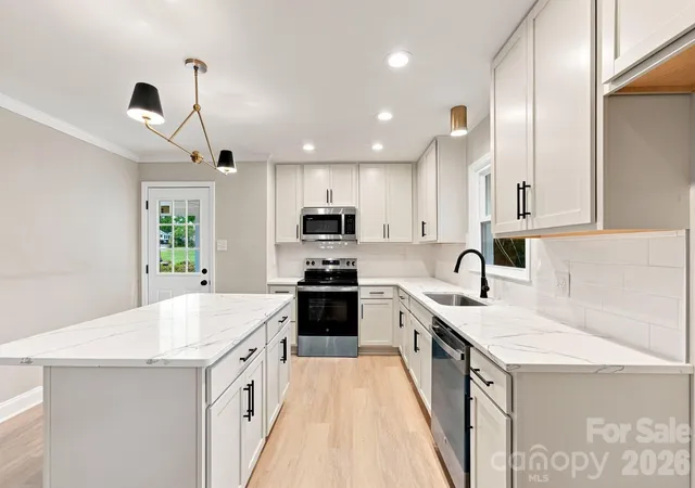 Photo 3 of Single family home for sale at 656 Harrell St, Rock Hill, SC 29730 | MLS# 4410262 | Listing updated on 2026-09-23