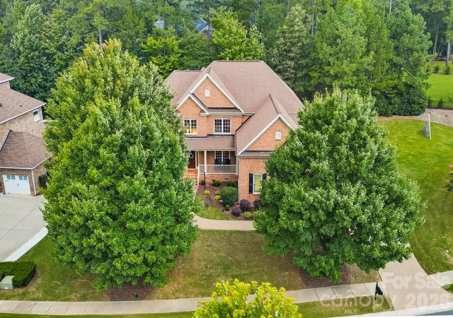 3rd image of 16506 Doves Canyon Ln, Charlotte, NC 28278 | MLS# 4410275