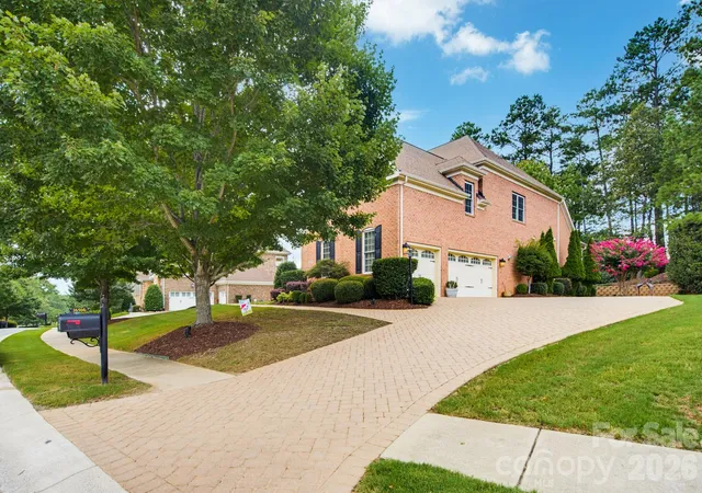 4th image of 16506 Doves Canyon Ln, Charlotte, NC 28278 | MLS# 4410275