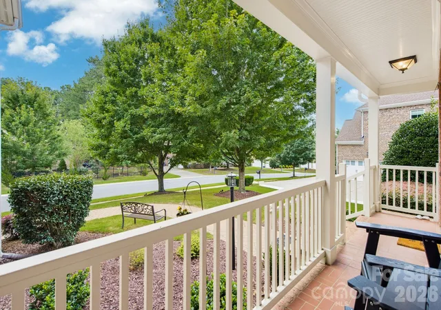 Photo 4 of Single family home for sale at 16506 Doves Cyn Ln, Charlotte, NC 28278 | MLS# 4410275 | Listing updated on 2026-09-28