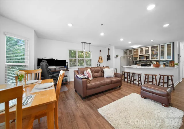 2nd image of 509 N Graham St #2A, Charlotte, NC 28202 | MLS# 4410277