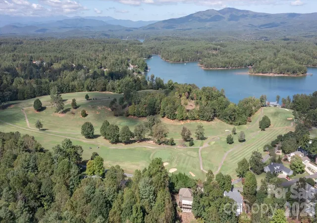 46th image of 705 Lake Club Dr, Nebo, NC 28761 | MLS# 4410301